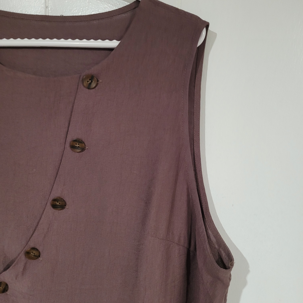 Asymmetrical Button-Front Sleeveless Top - Picture 2 of 7